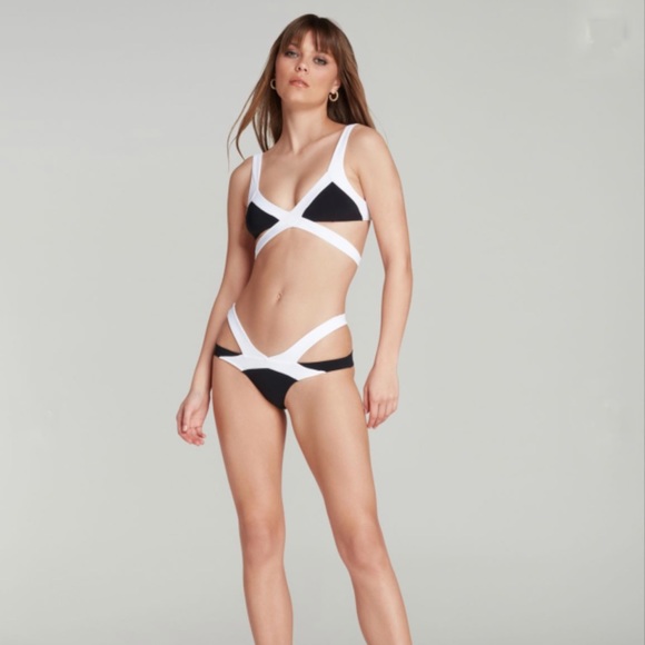 Agent Provocateur Mazzy Bikini BOTTOM in Black - Picture 2 of 3